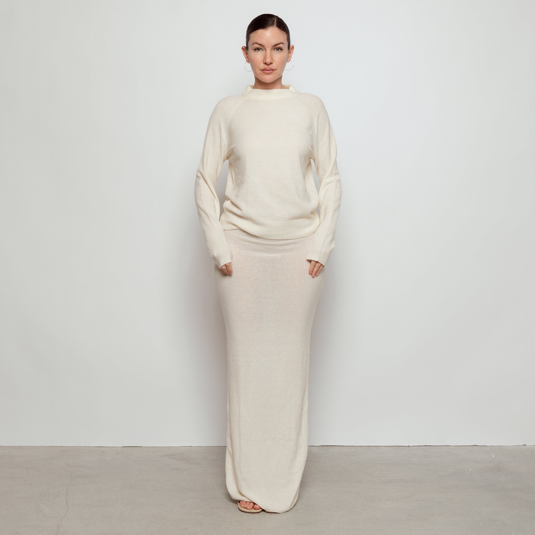 Knit Crew Neck Ivory – Davis Active